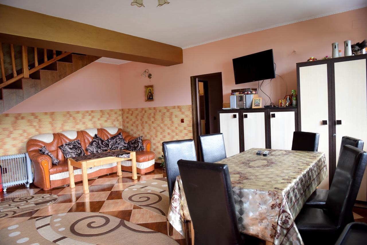 Casa Edy Hotel Colibiţa Eksteriør billede